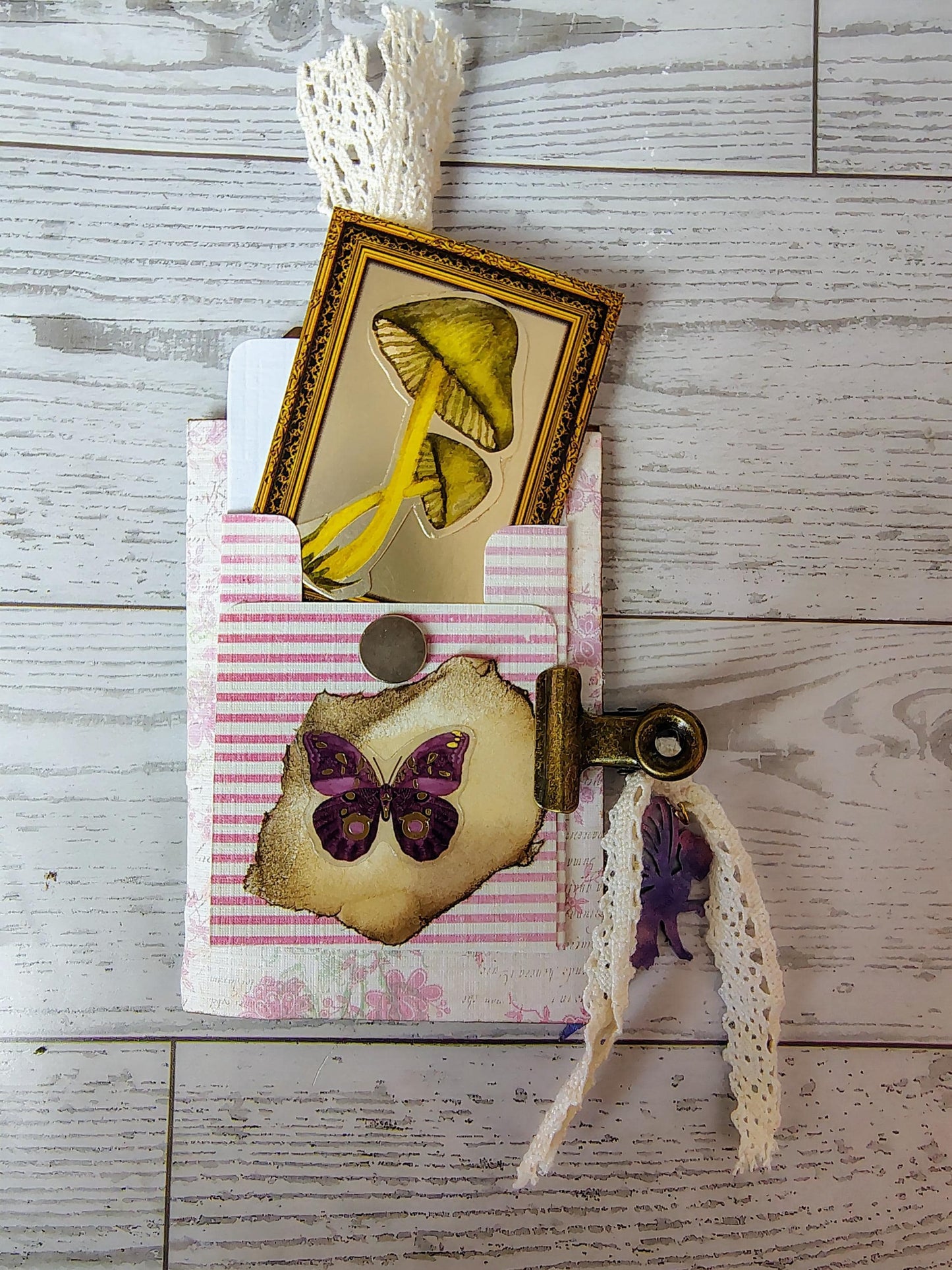 Junk Journal Pockets and Tag Mini Folder Ephemera