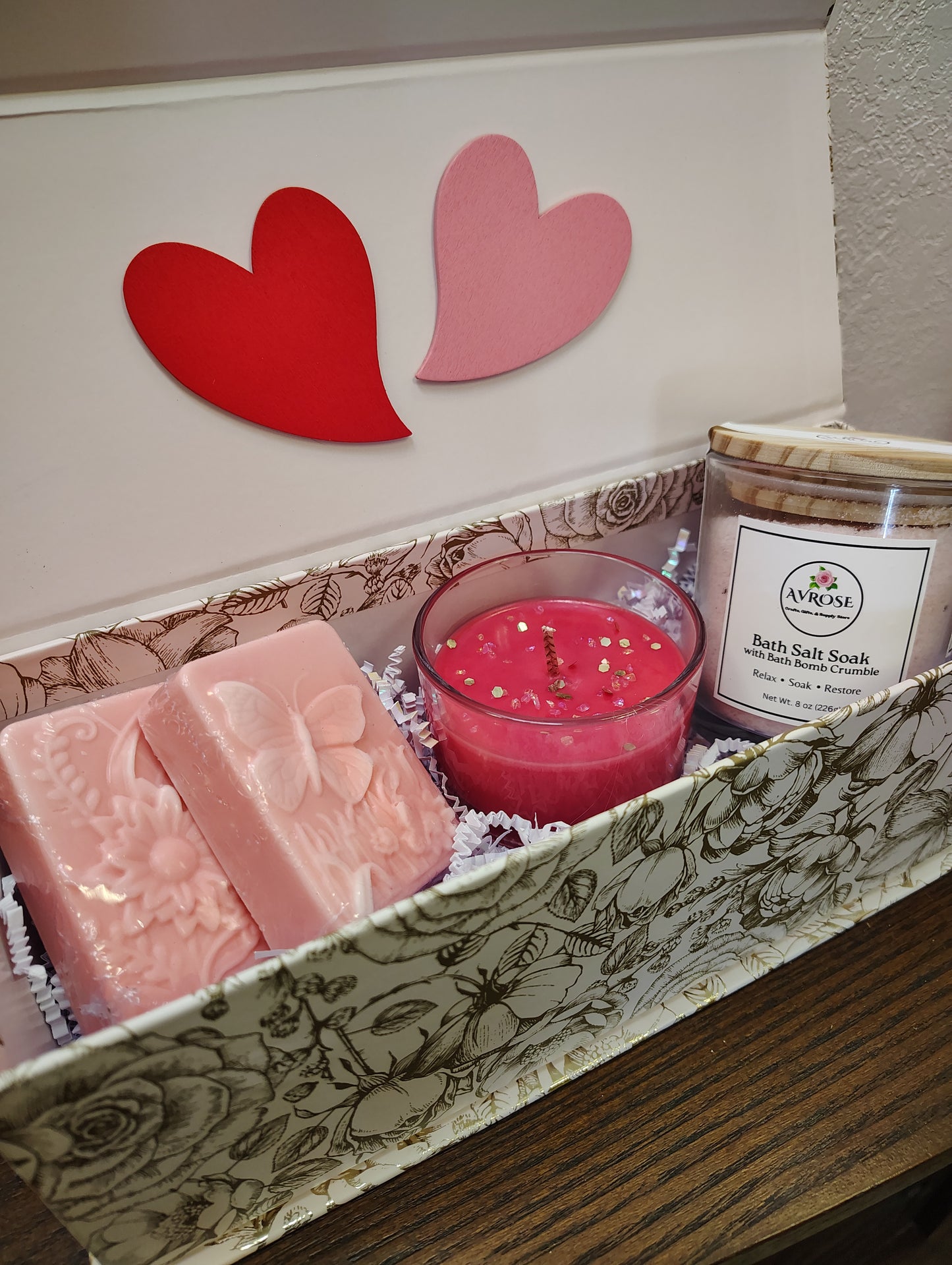 100% Soy Wax Botanical Candle – Matte Black Ceramic or Clear Glass Jar- Hand Decorated with Dried Flowers & Leaves – 4oz 8oz 16oz